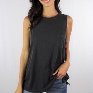 NWOT Black Tank Top w Front Pocket